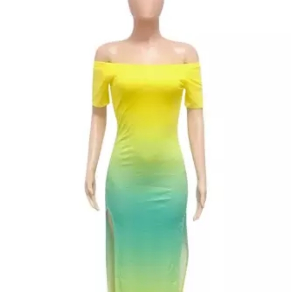 Ladies split dress - Picture 2 of 10